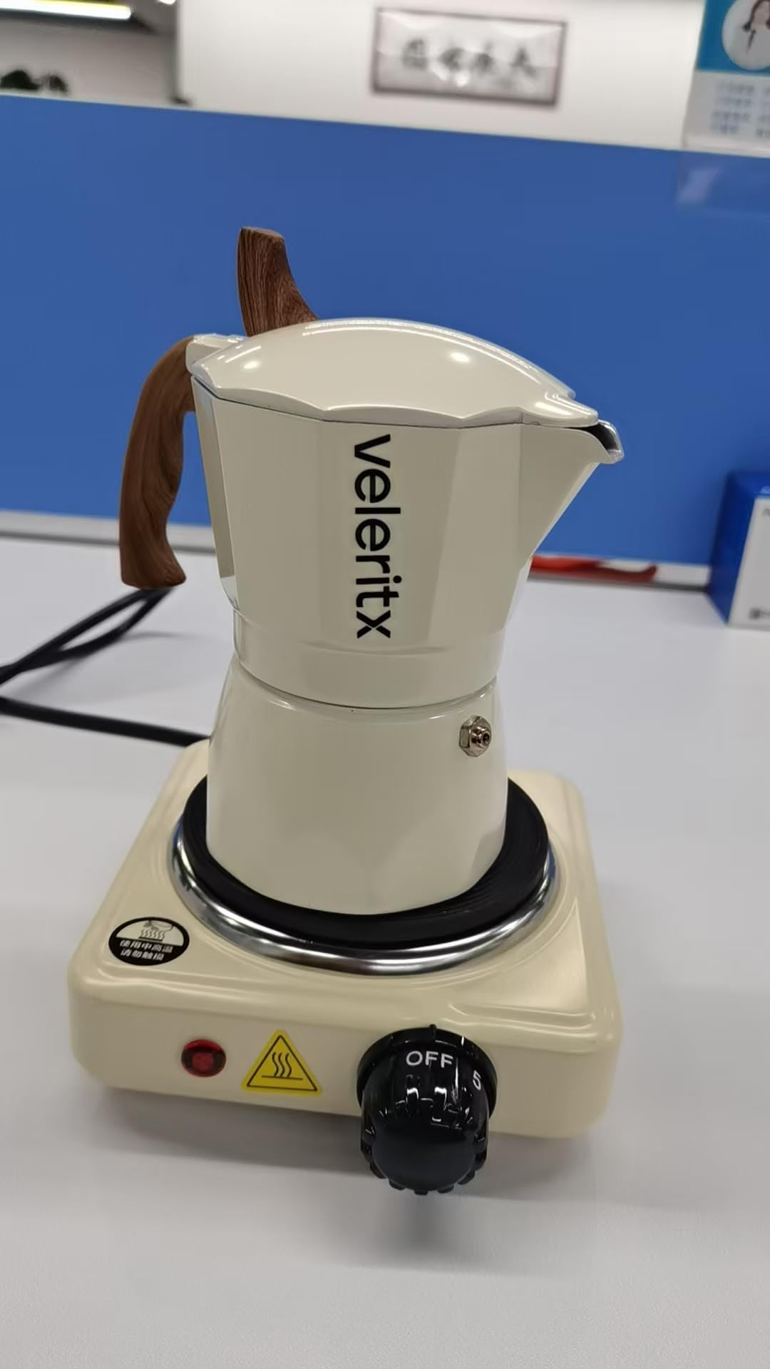 12 Cup Black Drip Coffee Maker with Glass Carafe H202