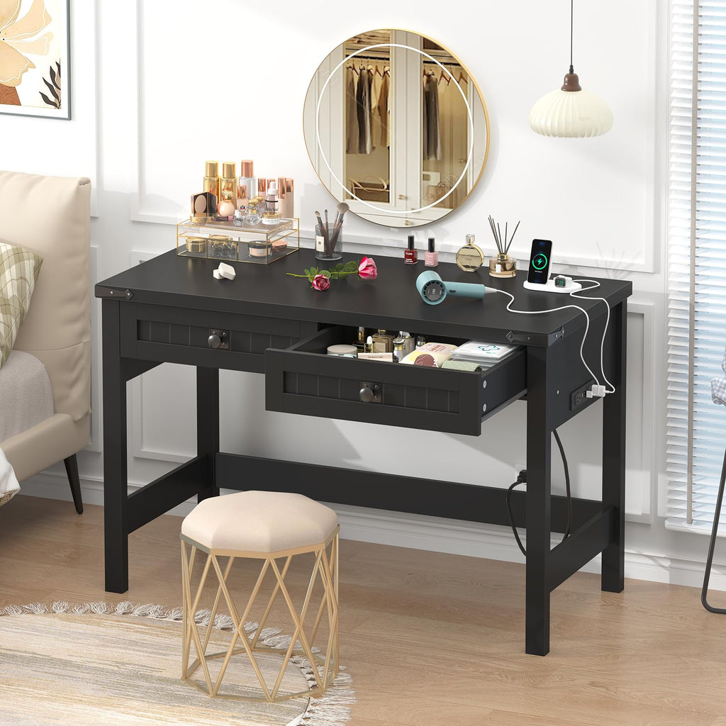 39 Inch Small Computer Desk with Drawers Q3218
