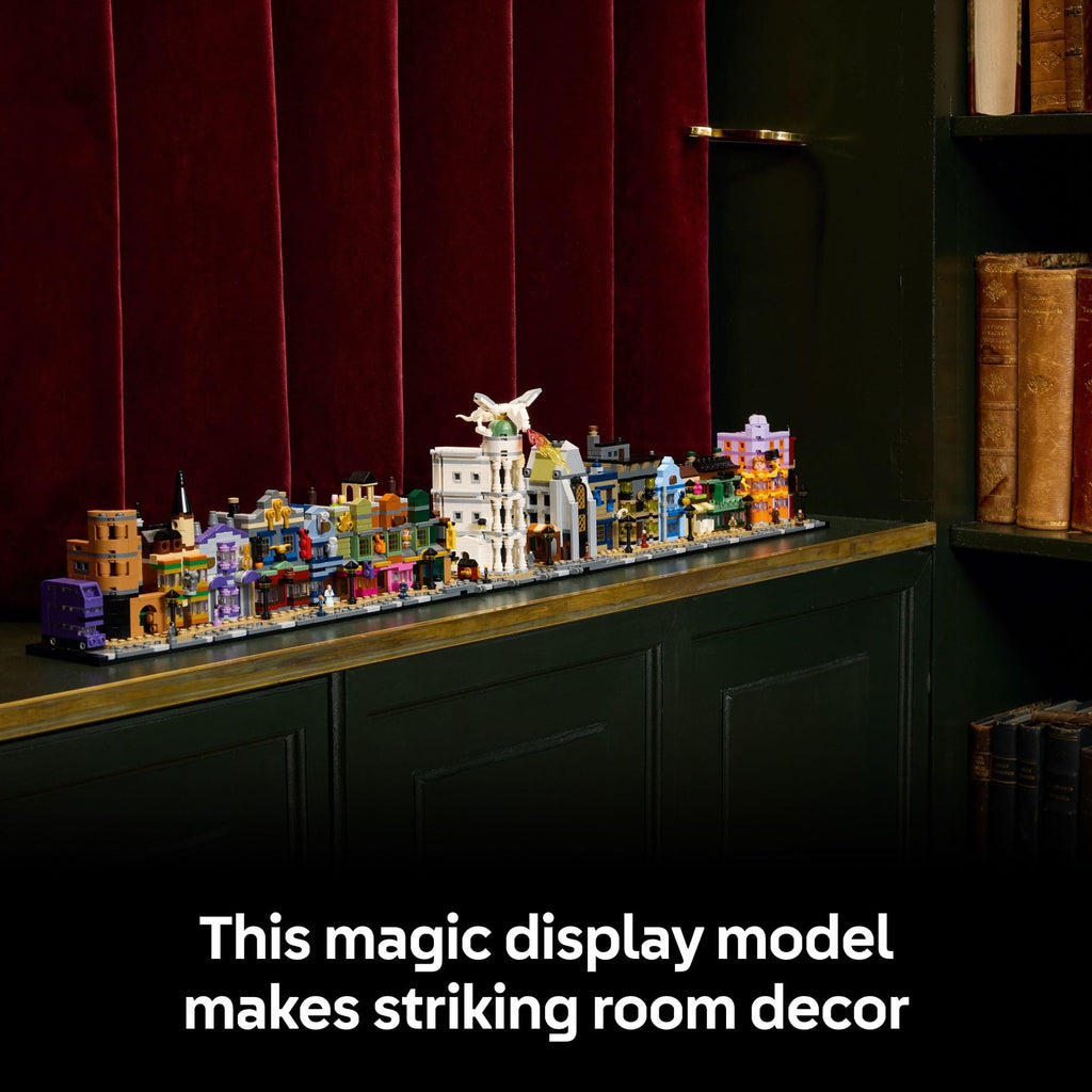 Building Set with 12 Microfigures P291514