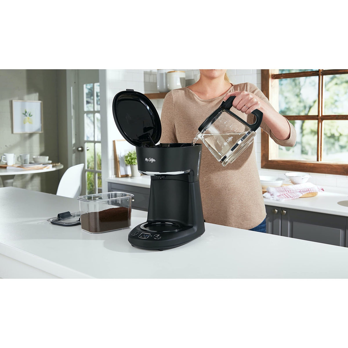 12-Cup Programmable Coffeemaker Black C69766